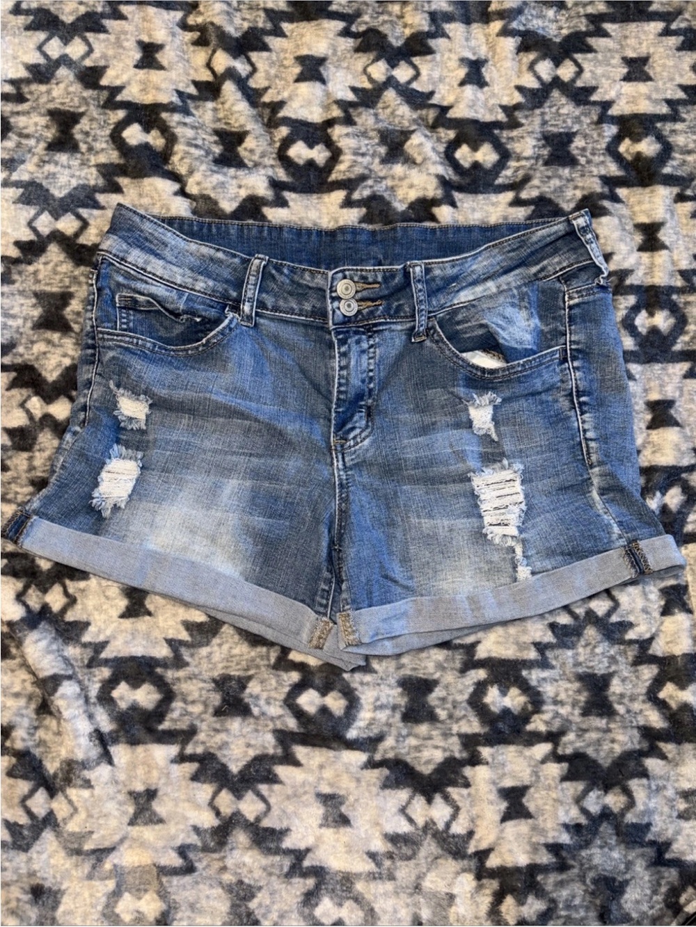 Women’s Distressed Roll-Hem Denim Shorts - Blue Size 15